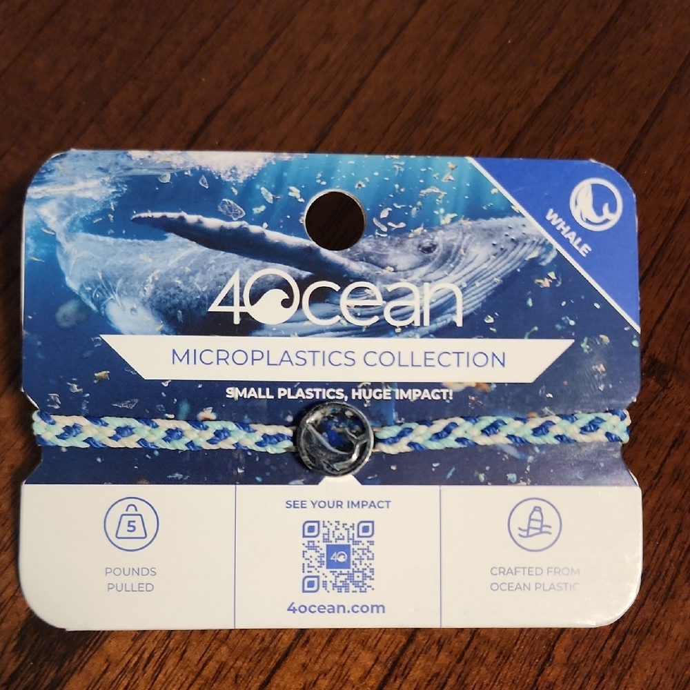 4Ocean Microplastics Collection Ocean Giant Whale Bracelet - Picture 3 of 3